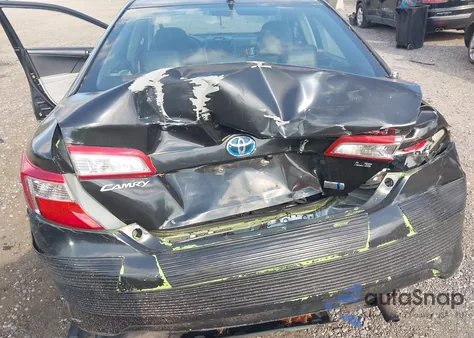 2014 Toyota Camry Hybrid/Le/Xle z USA, uszkodzony, nr VIN 4T1BD1FK1EU103161